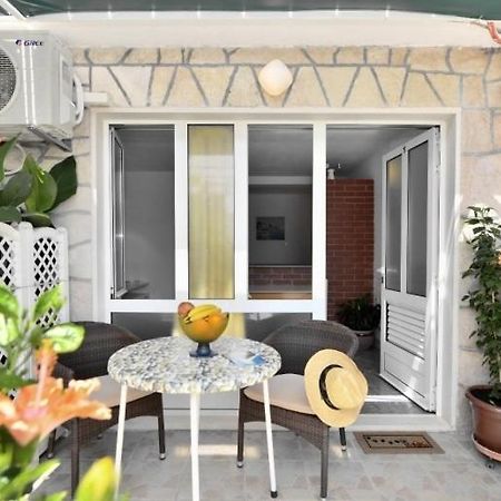 Studio Apartments 4 Two بول المظهر الخارجي الصورة