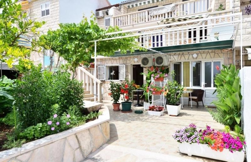 Studio Apartments 4 Two بول المظهر الخارجي الصورة
