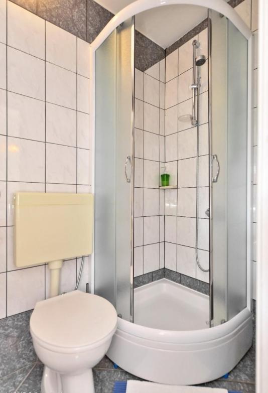 Studio Apartments 4 Two بول المظهر الخارجي الصورة