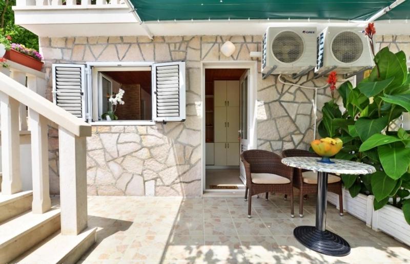 Studio Apartments 4 Two بول المظهر الخارجي الصورة